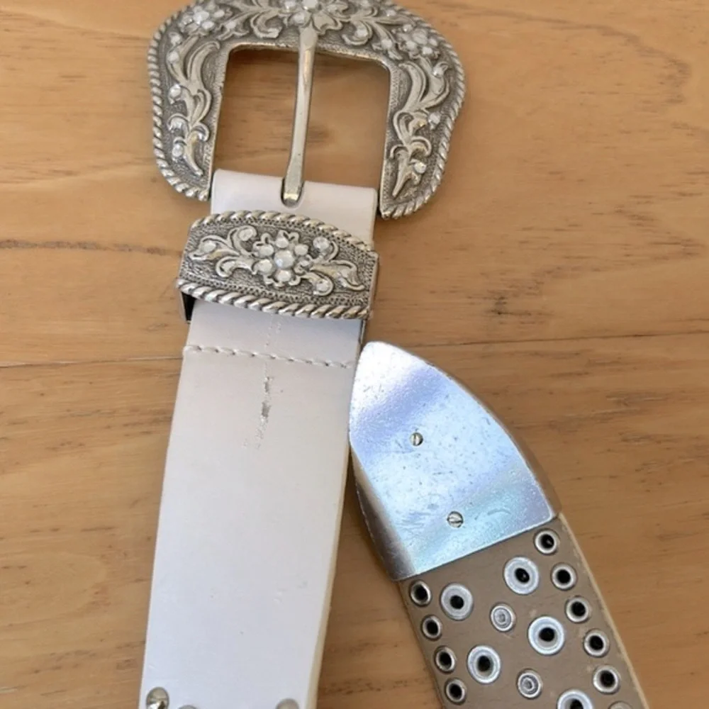 Vintage Rhinestone Western Cowgirl Belt White 1996 Silver Buckle Silver Studs